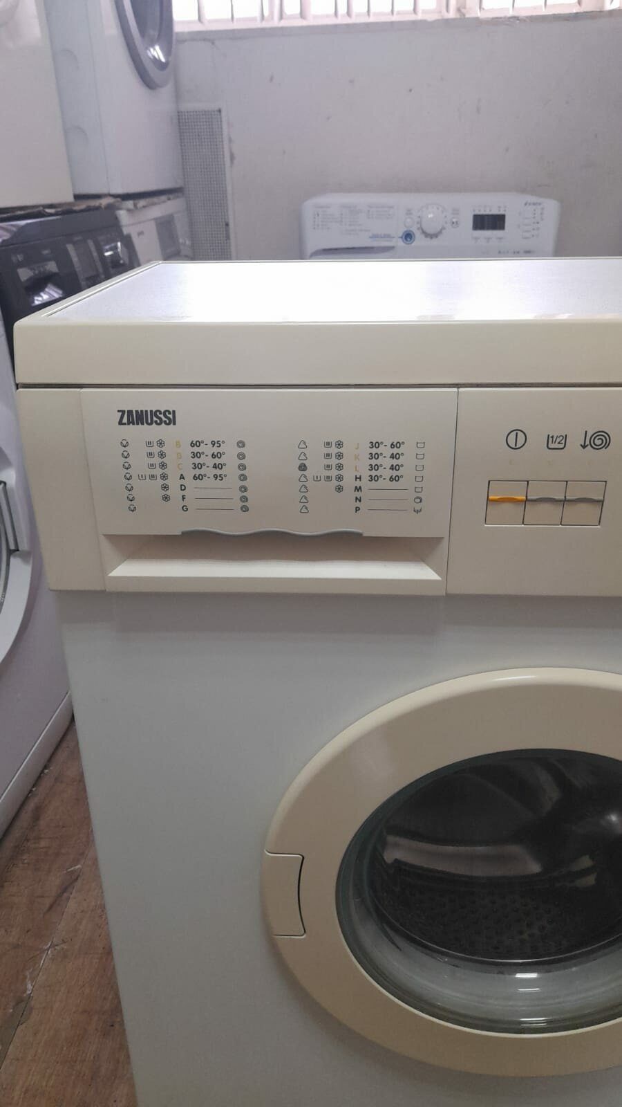 Стиральная машина Zanussi FL 904 NN